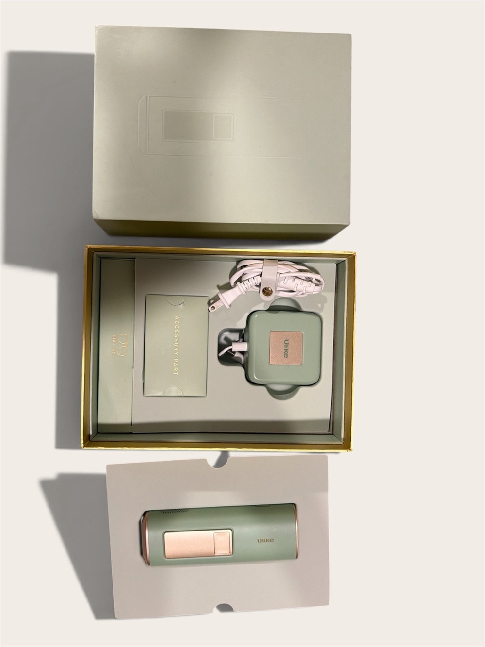 Ulike Green Rechargeable Wearable Grooming Device with Charging Kit
